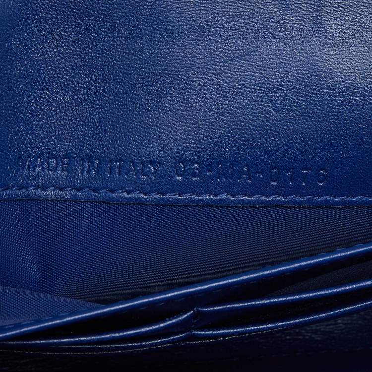 Pre Owned Dior Navy Blue Leather Diorama Wallet On Chain