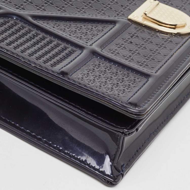 Pre Owned Dior Navy Blue Patent Leather Diorama Wallet on Chain