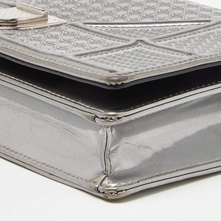 Pre Owned Dior SIlver Micro Cannage Patent Leather Diorama Wallet On Chain