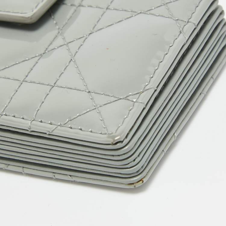 Pre Owned Dior Grey Cannage Patent Leather Lady Dior 5 Gusset Card Holder