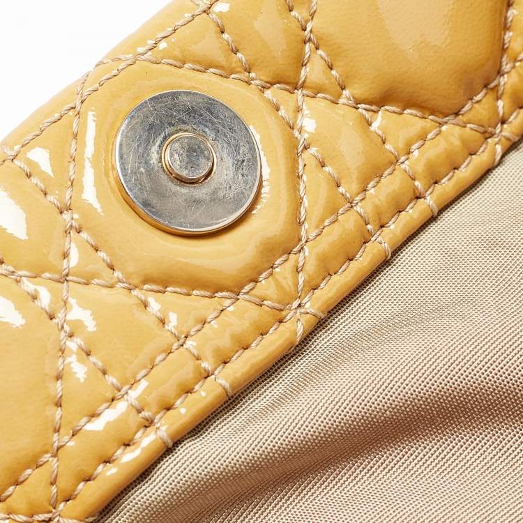 مملوكة مسبقًا Dior Yellow Cannage Patent Leather Large Soft Lady Dior Shopper Tote