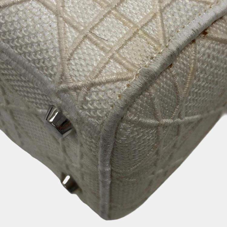 Pre Owned Dior Beige Canvas Lady D-Lite Medium Tote Bag