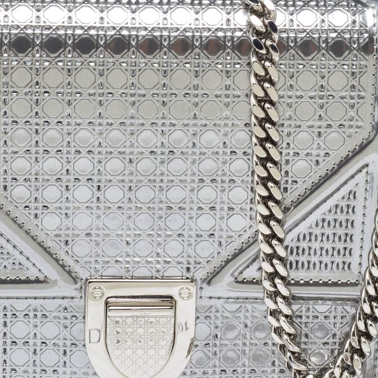 Pre Owned Dior SIlver Micro Cannage Patent Leather Diorama Wallet On Chain