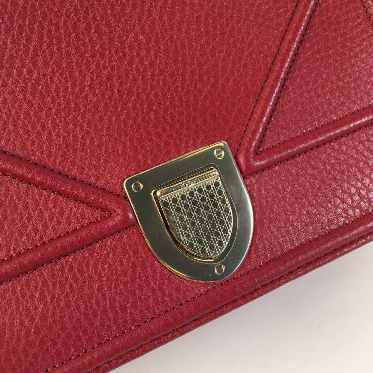 Pre Owned Dior Red Pebbled Leather Medium Diorama Shoulder Bag