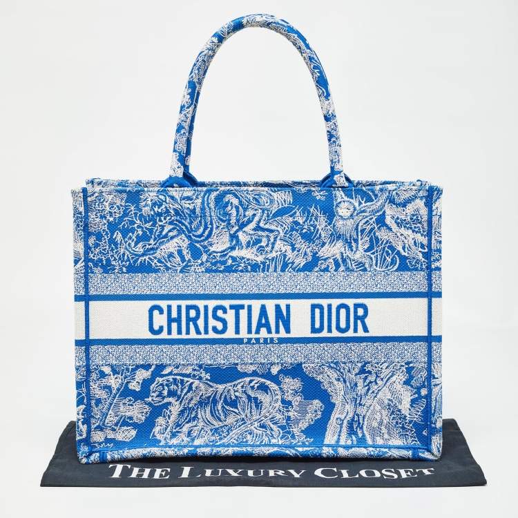 Pre Owned Dior Blue/White Embroidered Canvas Medium Toile de Jouy Book Tote 