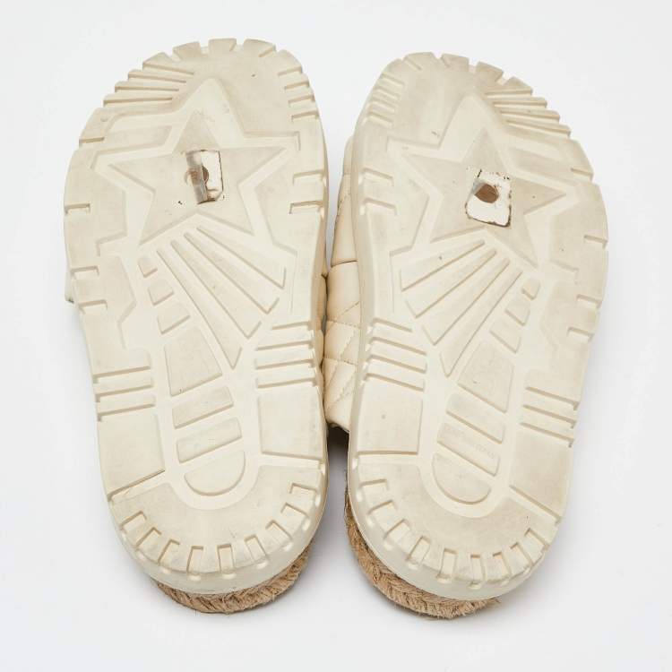 Pre Owned Dior Cream Quilted Leather D-Twist Espadrille Flat Slides Size 38.5