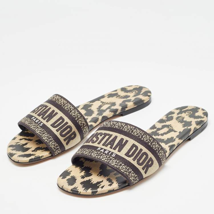 Pre Owned Dior Black/Beige Logo Embroidered Canvas Dway Flat Slides Size 37.5