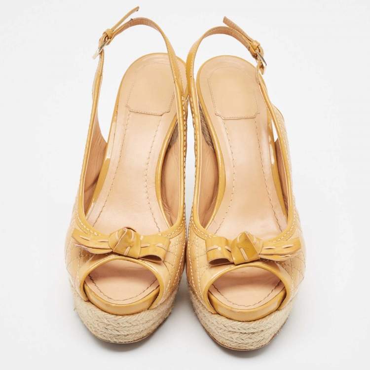 Pre Owned Dior Brown Patent Bow Accents Espadrilles Size 40.5