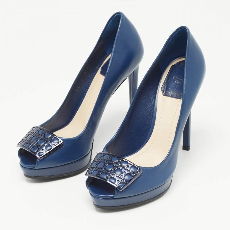 مملوكة مسبقًا Dior Navy Blue Leather Peep Toe Platform Pumps Size 36