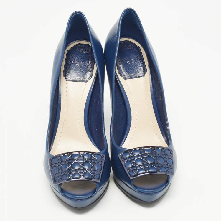 مملوكة مسبقًا Dior Navy Blue Leather Peep Toe Platform Pumps Size 36