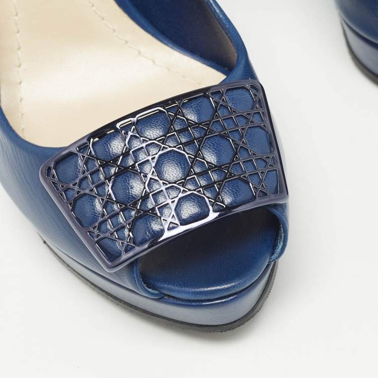 مملوكة مسبقًا Dior Navy Blue Leather Peep Toe Platform Pumps Size 36