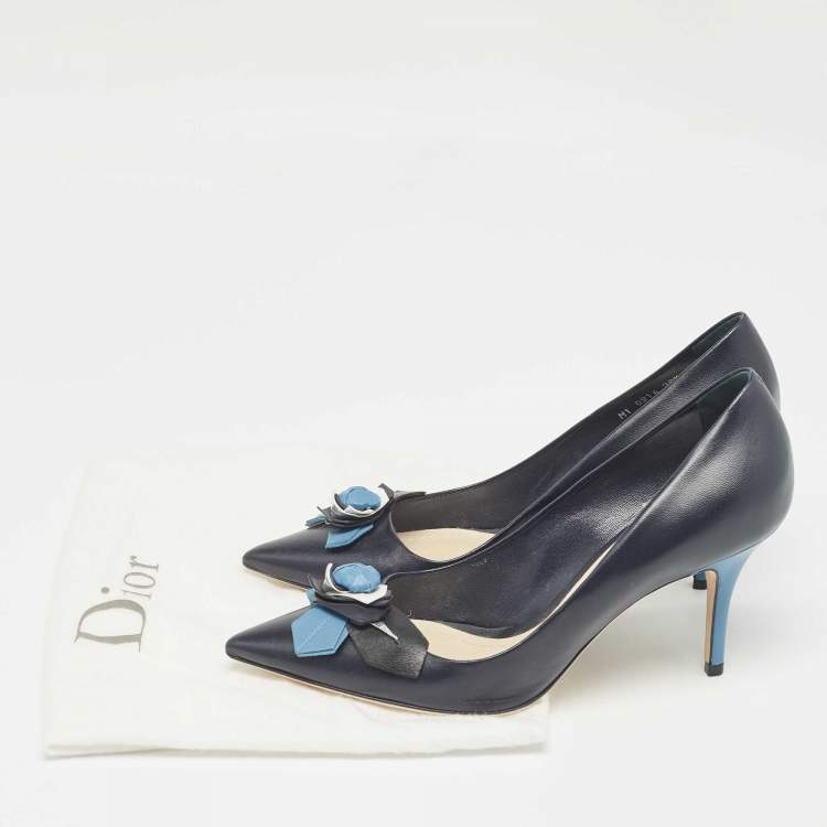Pre Owned Dior Navy Blue Leather Flower Applique Pumps Size 38.5
