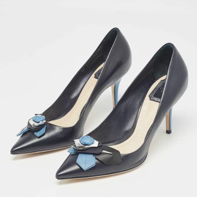 Pre Owned Dior Navy Blue Leather Flower Applique Pumps Size 38.5