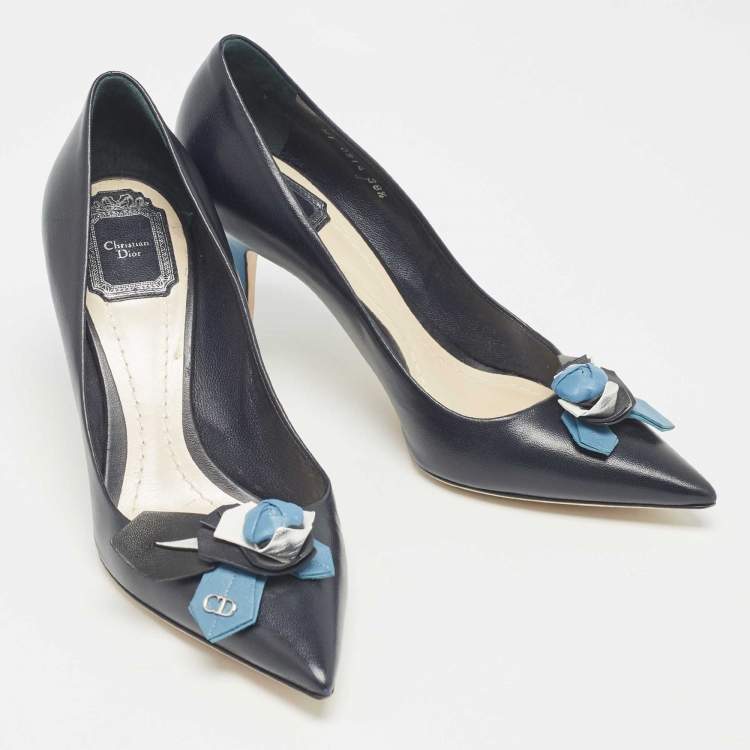 Pre Owned Dior Navy Blue Leather Flower Applique Pumps Size 38.5