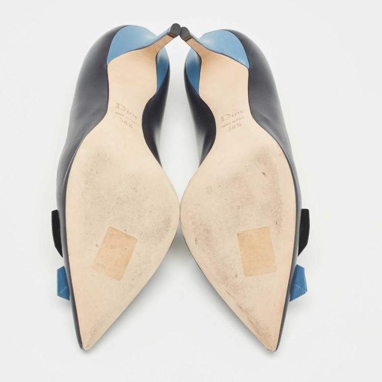 Pre Owned Dior Navy Blue Leather Flower Applique Pumps Size 38.5