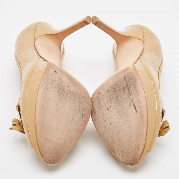 Pre Owned Dior Beige Cannage Patent Bow Peep Toe Pumps Size 38.5