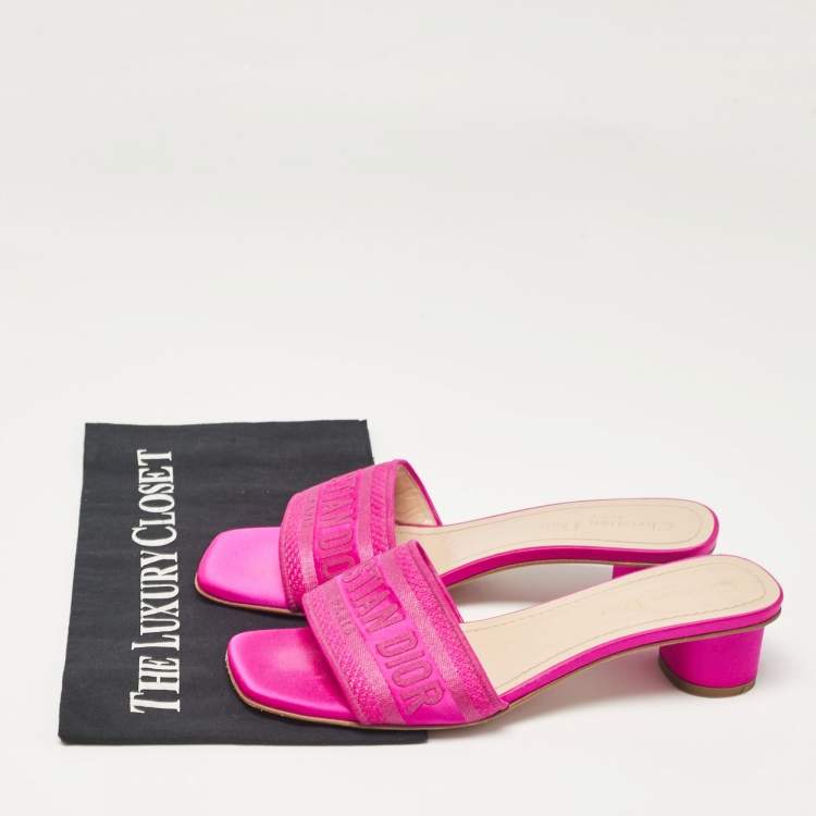 Pre Owned Dior Magenta Embroidered Satin Dway Slide Sandals Size 37.5
