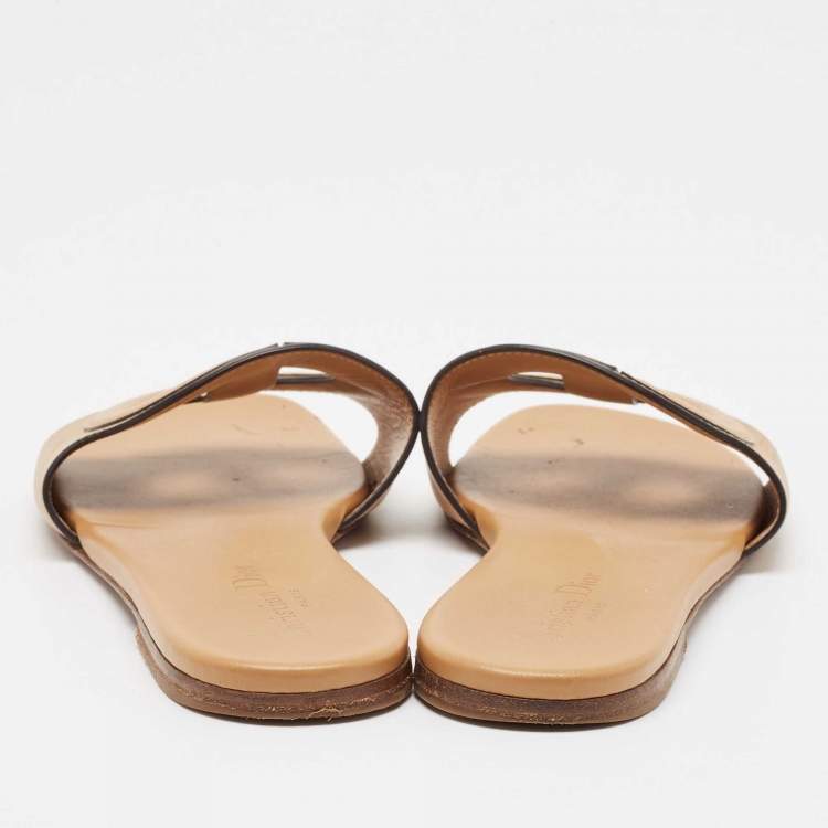 Pre Owned Dior Tan Leather D-Club Flat Slides Size 39