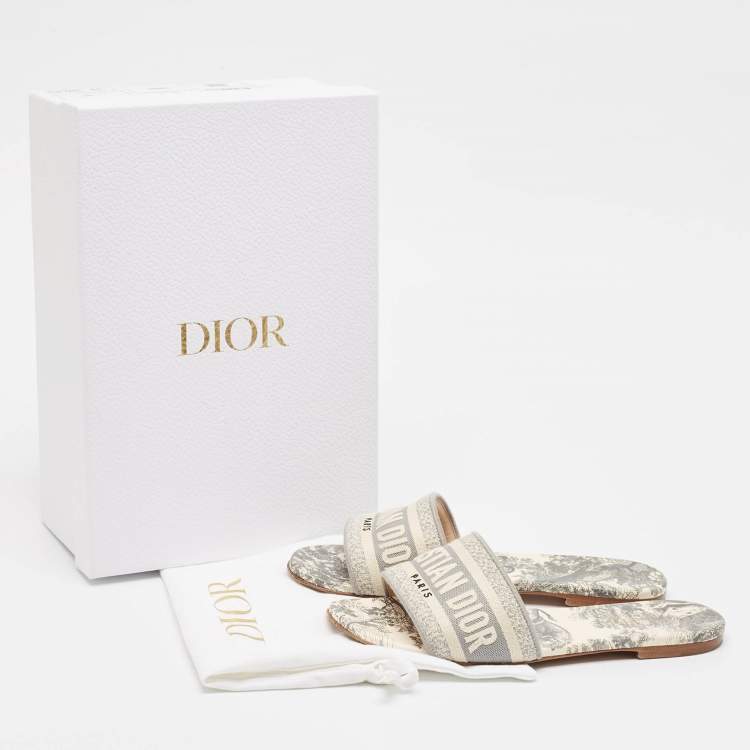 Pre Owned Dior Grey/White Embroidered Canvas Dway Flat Slides Size 38