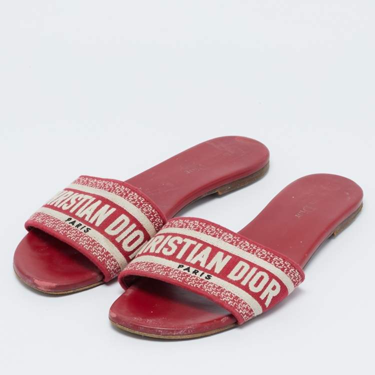 Pre Owned Dior Red Embroidered Logo Canvas Dway Flat Sandals Size 39.5