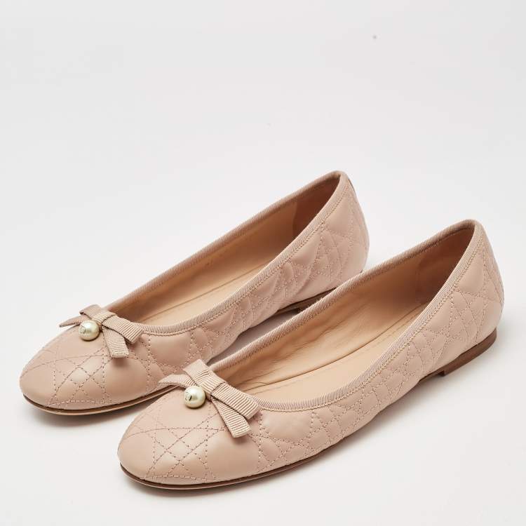 Pre Owned Dior Beige Cannage Leather Pearl Bow Ballet Flats Size 39.5