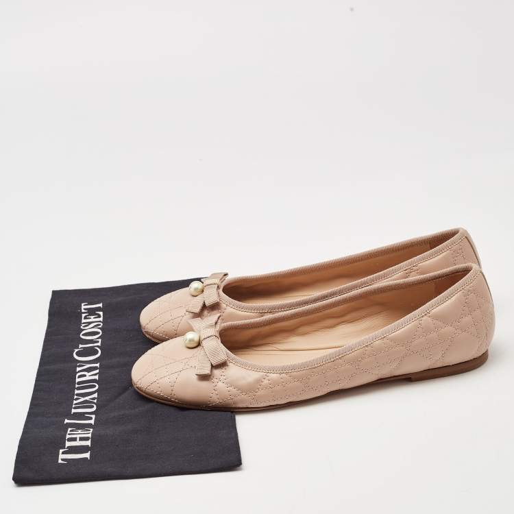 Pre Owned Dior Beige Cannage Leather Pearl Bow Ballet Flats Size 39.5