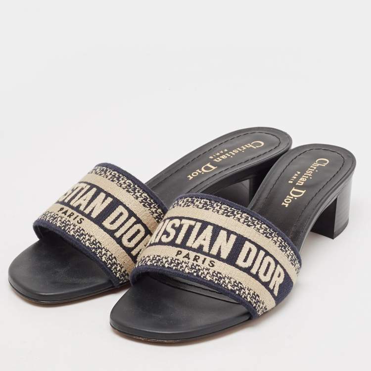 Pre Owned Dior Navy Blue Embroidered Canvas Dway Slide Sandals Size 36.5