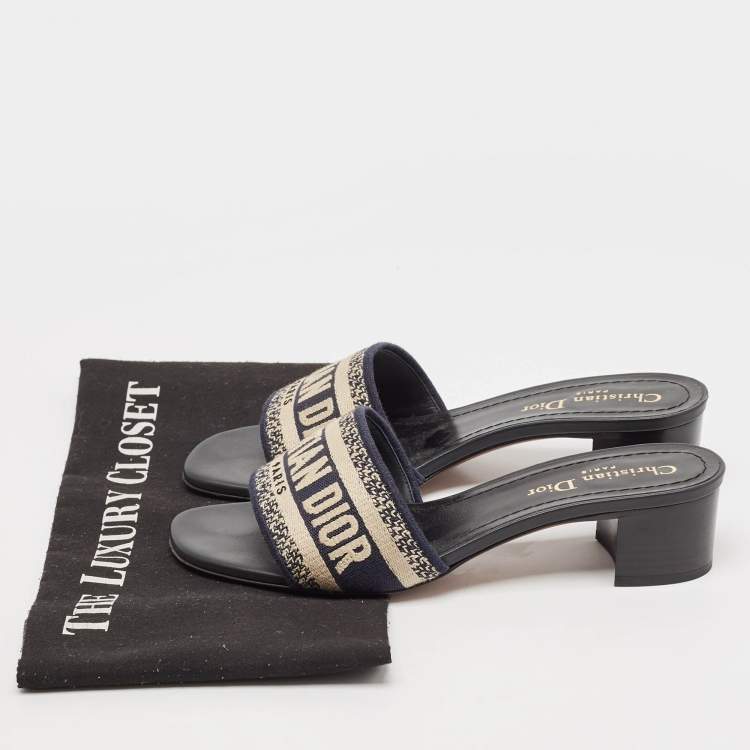 Pre Owned Dior Navy Blue Embroidered Canvas Dway Slide Sandals Size 36.5