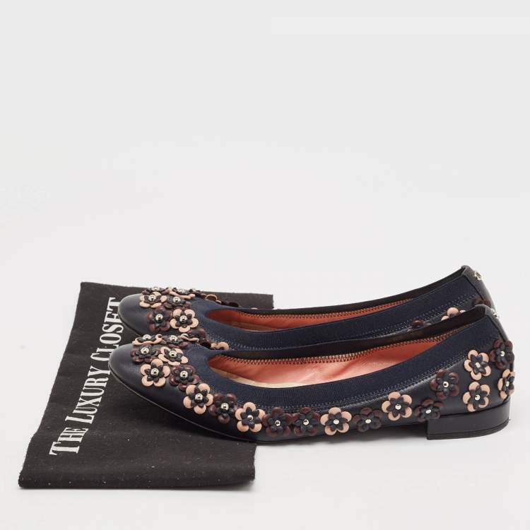 Pre Owned Dior Navy Blue Leather Cut Out Flower Embellished Ballet Flats Size 41