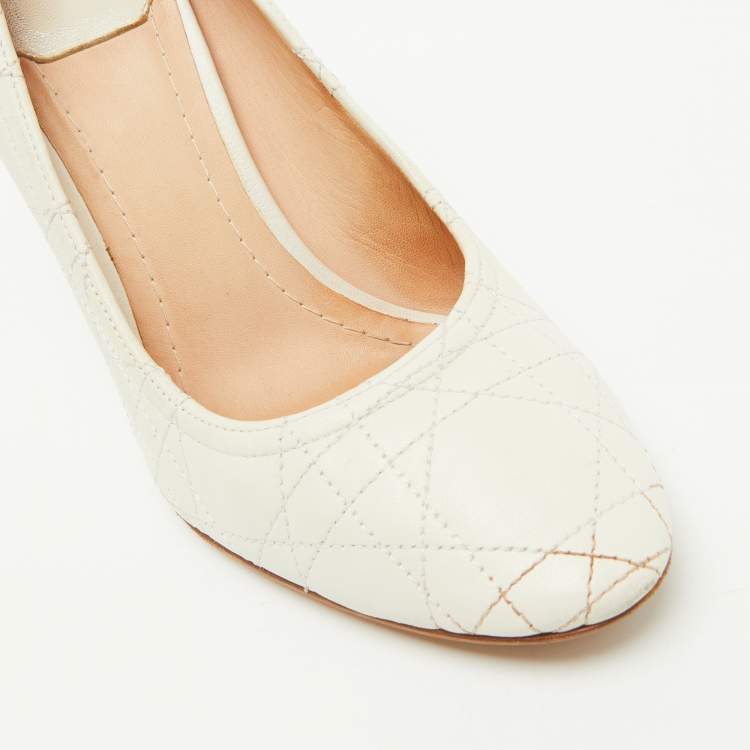 Pre Owned Dior White Cannage Leather Pumps Size 37