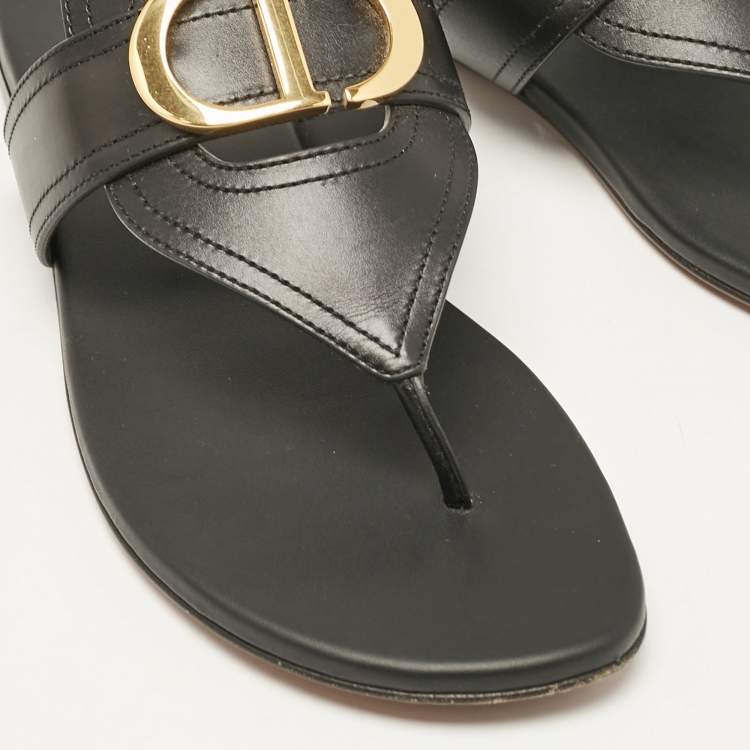 Pre Owned Dior Black Leather 30 Montaigne Thong Flats Size 37