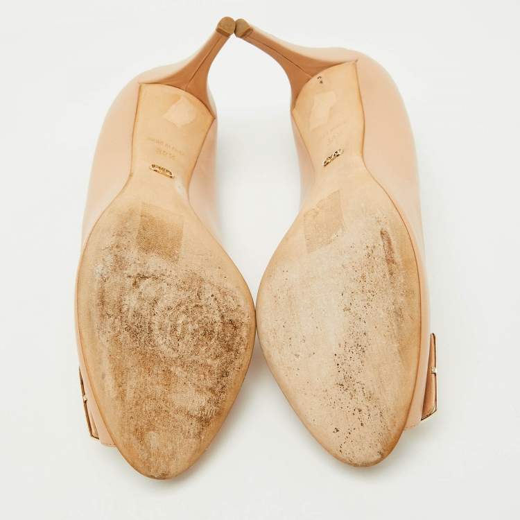 Pre Owned Dior Beige Leather Metal Cannage Plaque Detail Peep Toe Pumps Size 39.5