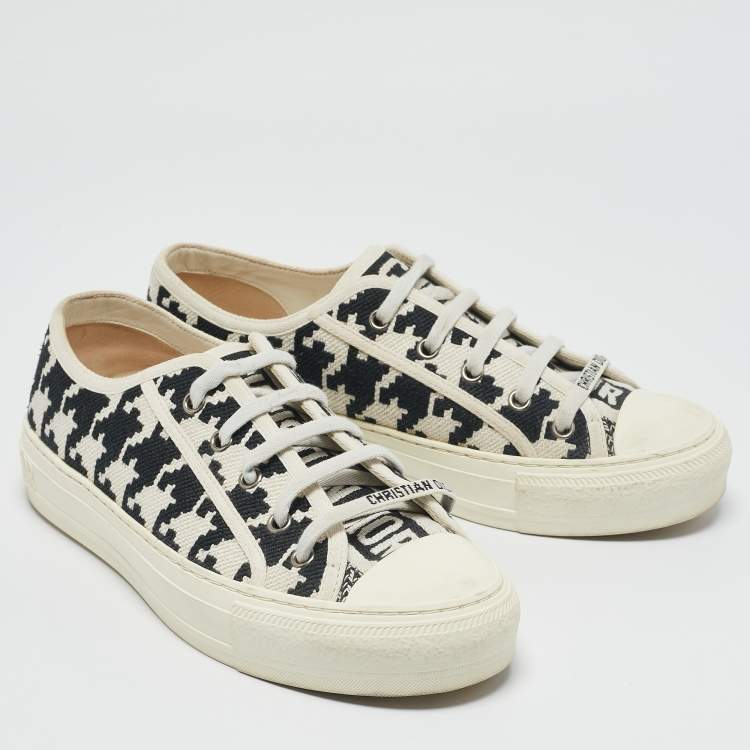 Pre Owned Dior Black/White Canvas Walk'n'Dior Low Top Sneakers Size 38.5
