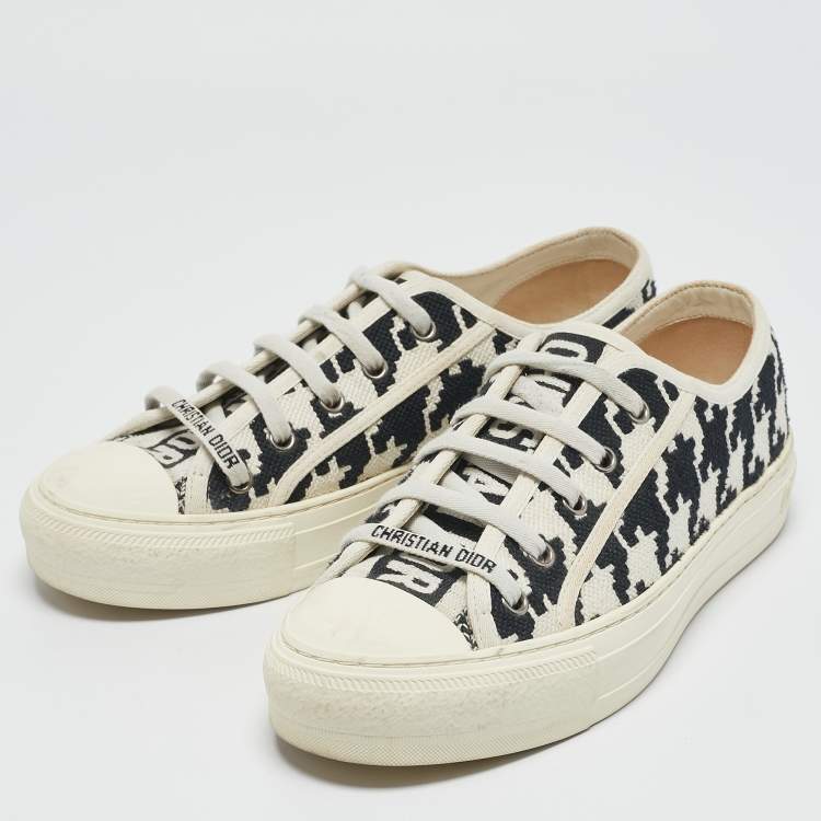 Pre Owned Dior Black/White Canvas Walk'n'Dior Low Top Sneakers Size 38.5