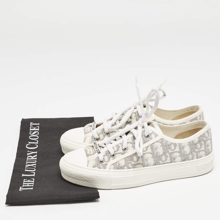 Pre Owned Dior Grey Embroidered Cotton Oblique Motif Walk'n'Dior Low Top Sneakers Size 38
