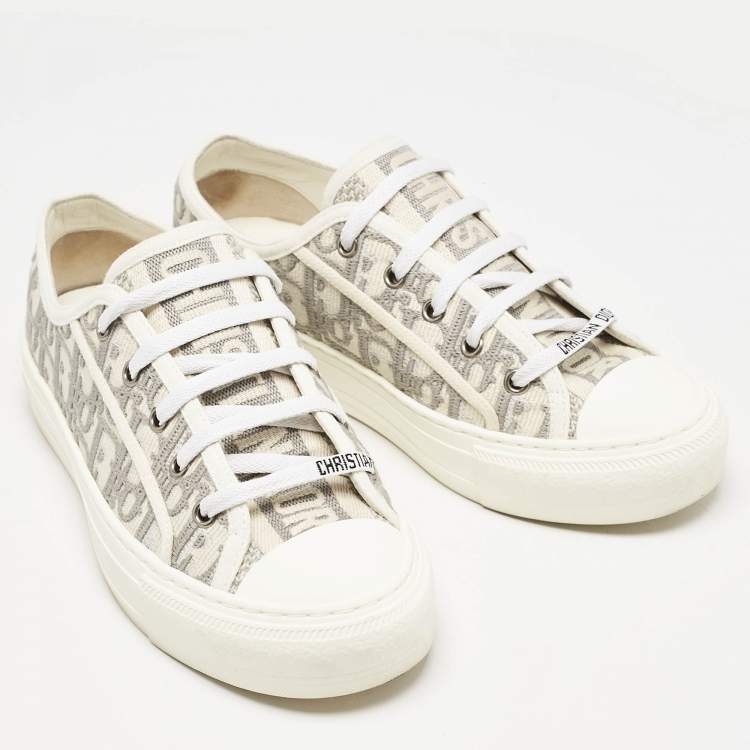 Pre Owned Dior White/Grey Oblique Embroidered Canvas Walk'n'Dior Low Top Sneakers Size 37