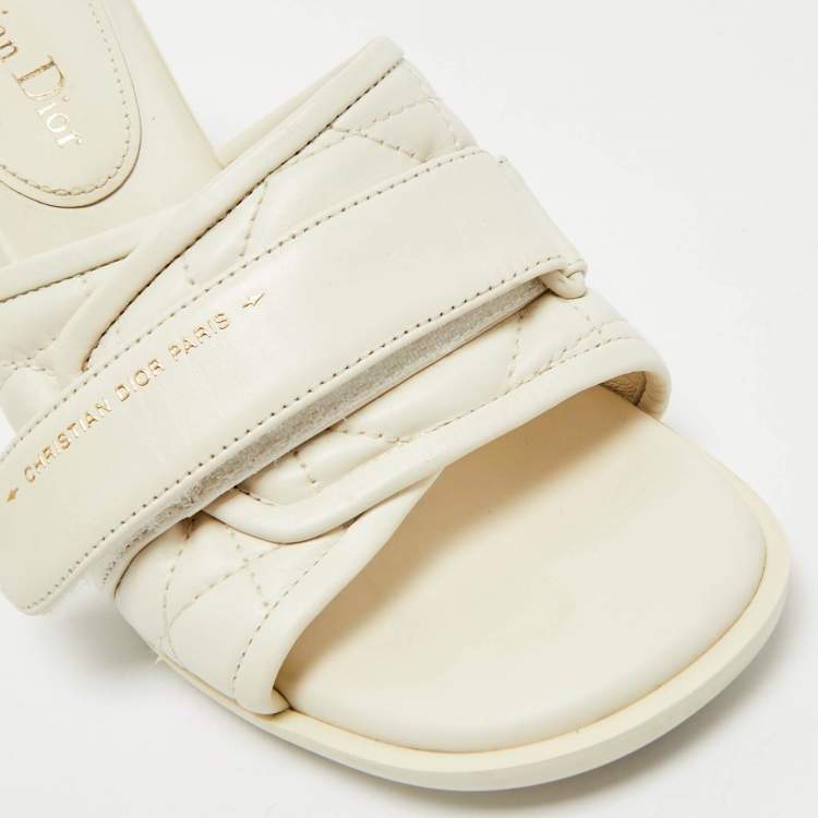 Pre Owned Dior Off White Quilted Leather Diorevolution Slide Sandals Size 37.5