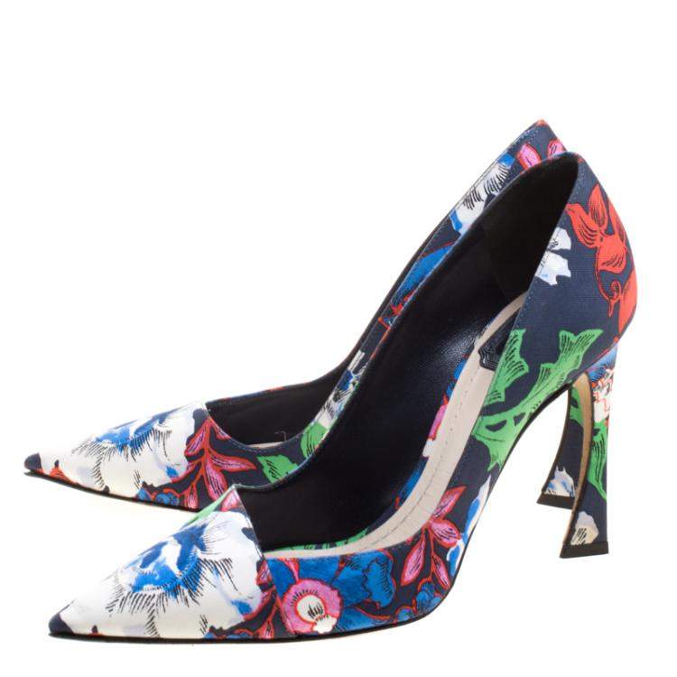 مملوكة مسبقًا Dior Floral Printed Canvas Pointed Toe Pumps Size 37