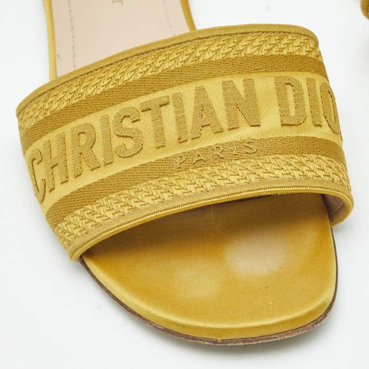 Pre Owned Dior Yellow Embroidered Canvas Dway Flat Slides Size 37