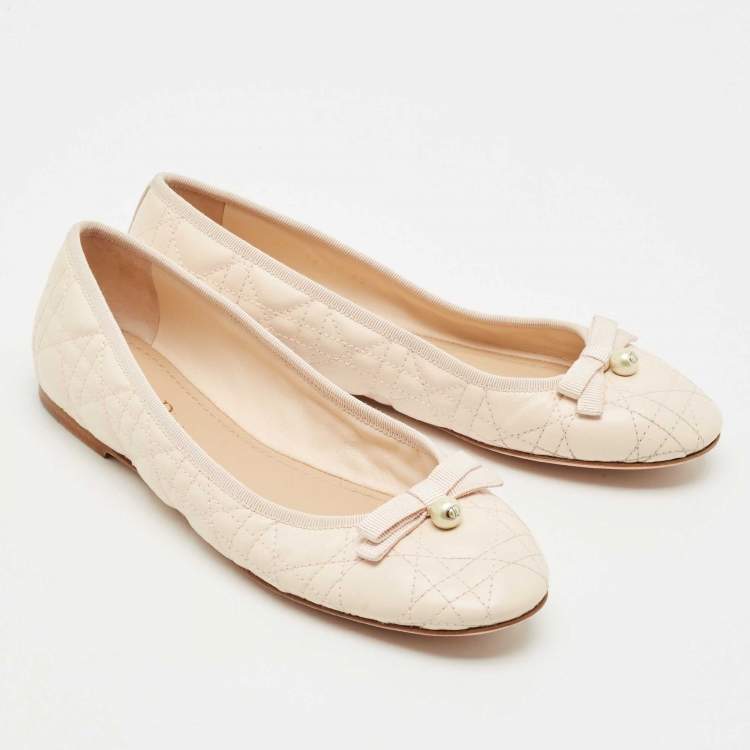 Pre Owned Dior Light Peach Cannage Leather Pearl Bow Ballet Flats Size 40