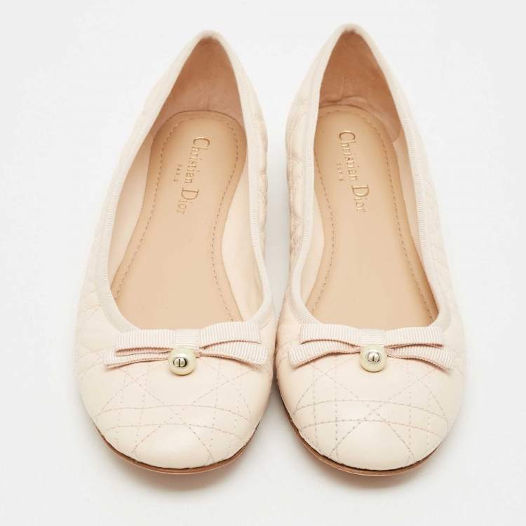 Pre Owned Dior Light Peach Cannage Leather Pearl Bow Ballet Flats Size 40