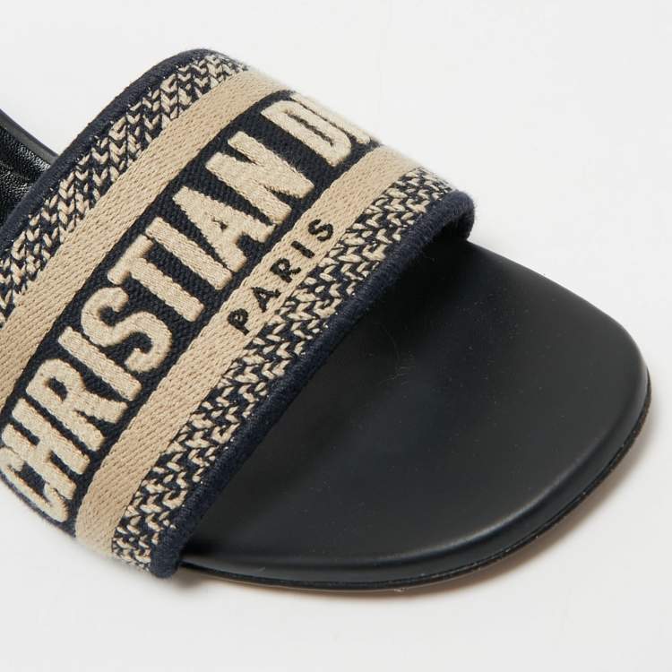 Pre Owned Dior Navy Blue/Black Embroidered Canvas Dway Slide Sandals Size 39