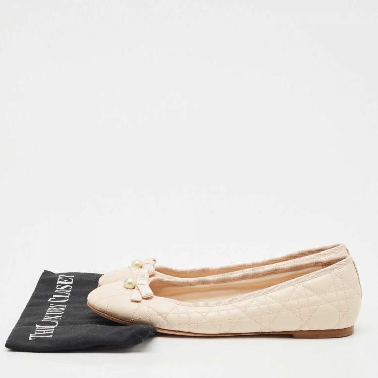 Pre Owned Dior Light Peach Cannage Leather Pearl Bow Ballet Flats Size 39.5