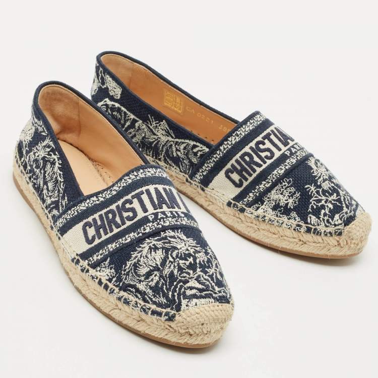 Pre Owned Dior Dark Blue/Beige Oblique Embroidered Canvas Granville Espadrille Flats Size 38