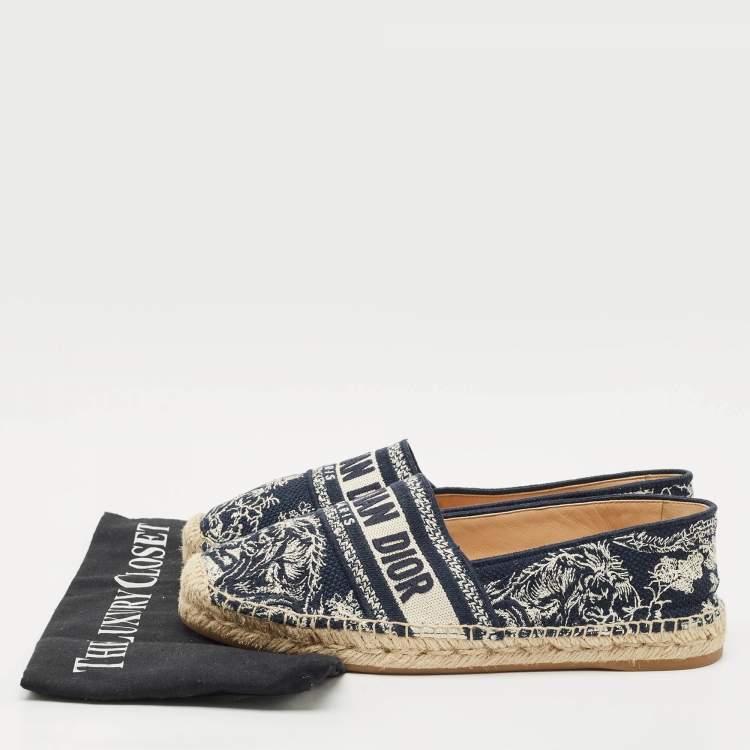 Pre Owned Dior Dark Blue/Beige Oblique Embroidered Canvas Granville Espadrille Flats Size 38