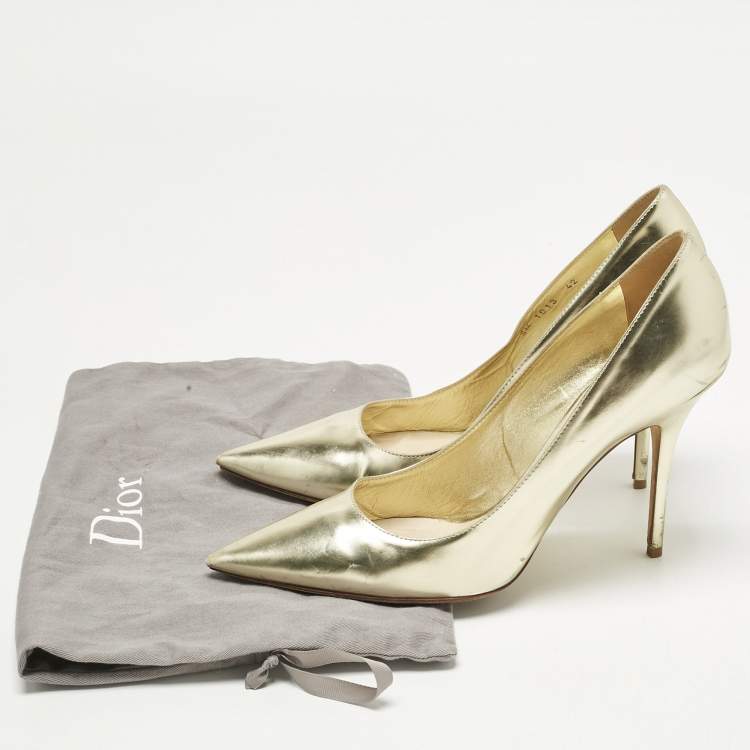 Pre Owned Dior Gold Patent Leather Cherie Pointed Toe Pumps Size 42