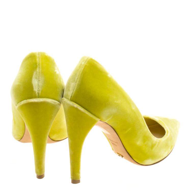 Pre Owned Dior Florescent Yellow Velvet Pointed Toe Pumps Size 37.5
