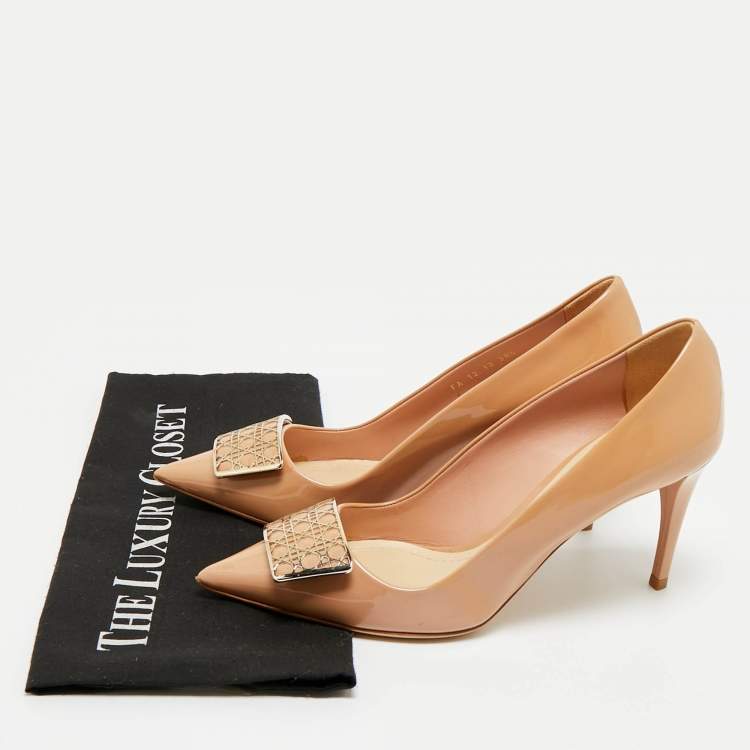 Pre Owned Dior Beige Cannage Patent Leather Buckle Embellished Pointed Toe Pumps Size 38.5