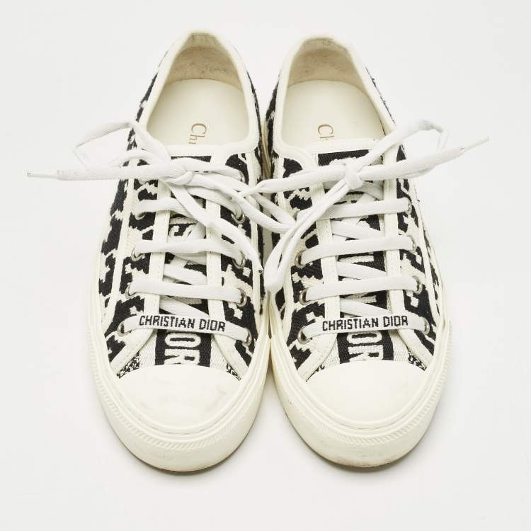 Pre Owned Dior Cream/Back Canvas Walk'n'Dior Lace Up Sneakers Size 35