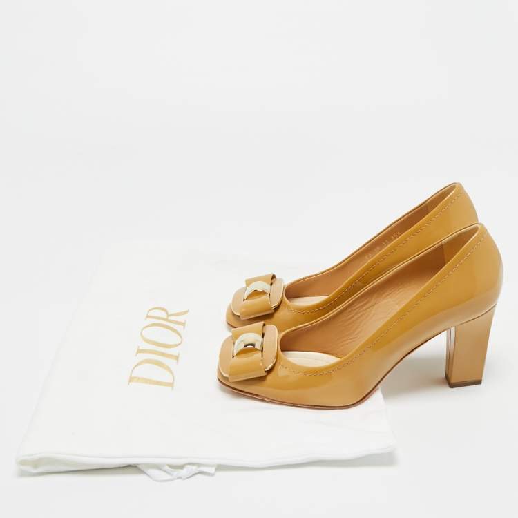 Pre Owned Dior Beige Patent Leather Bow Round Toe Pumps Size 35.5
